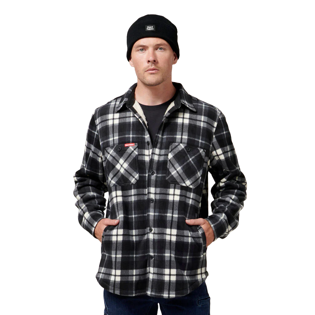 Man wearing Hard Yakka Plaid Sherpa Jacket wearing beanie